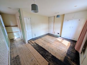 Photo 13- click for photo gallery